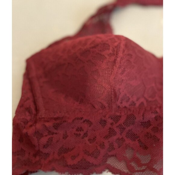 Victoria’s Secret PINK Eyelash Lace Push-up Bralette Halter  Small Wireless Bra - Picture 2 of 4